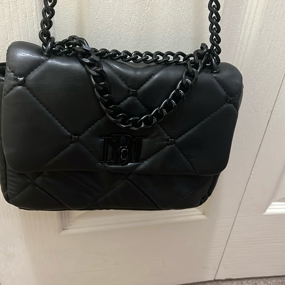 Badgley Mischka Handbags - Badgely Mischka black chain quilted stud faux leather rocker shoulder bag purse